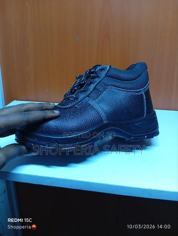 Vaultex Safety Boots