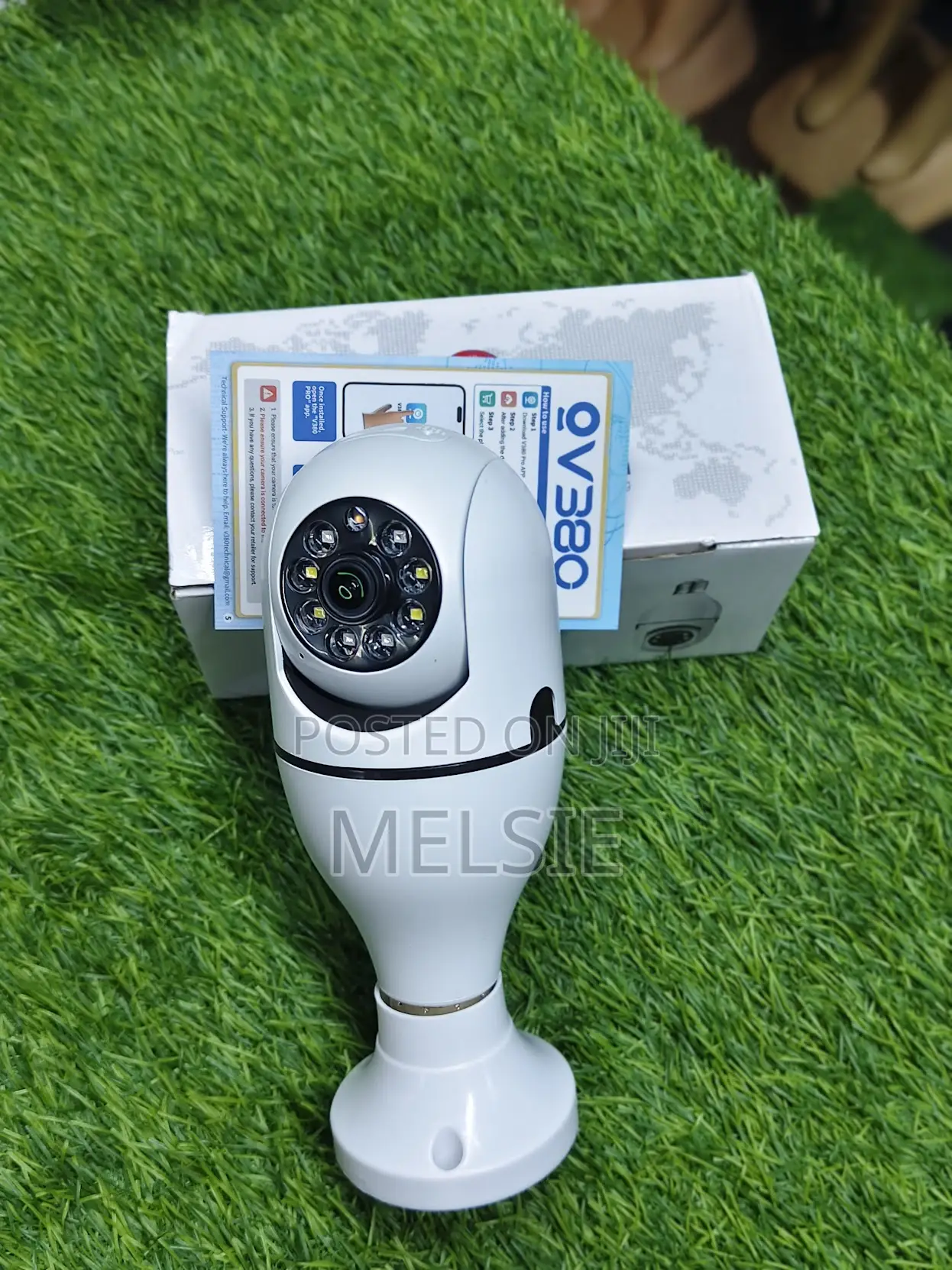 Single Lens 2mp Bulb PTZ Wifi Camera Smart Home Nanny Cam