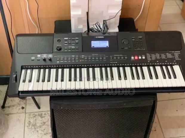 Yamaha Keyboard PSR E-463 - main view