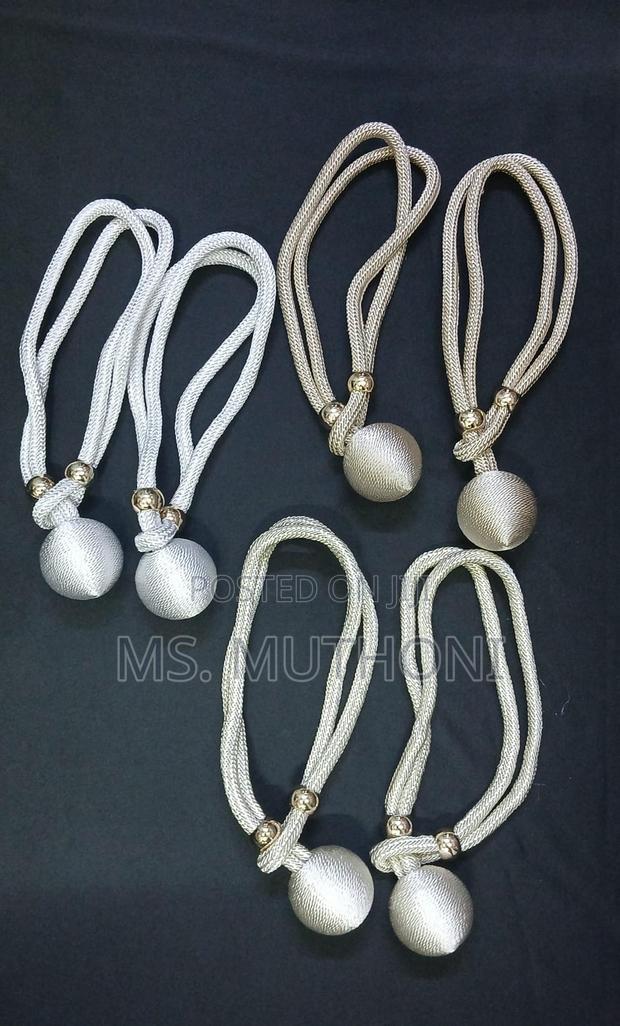 *A Pair of Simple Minimalist Curtain Tie Backs/Straps* - thumbnail 9