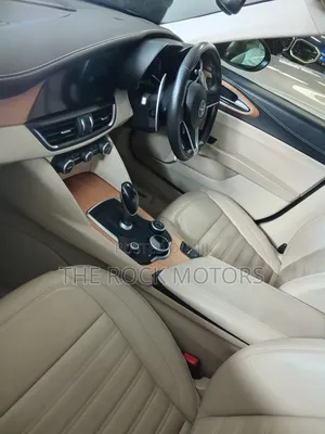 Alfa Romeo Giulia 2018 Blue