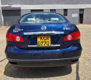 Nissan Sylphy 2011 Blue