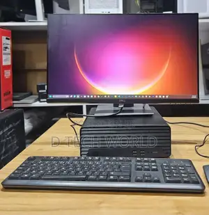 Desktop Computer HP 8GB AMD Ryzen 5 SSD 256GB