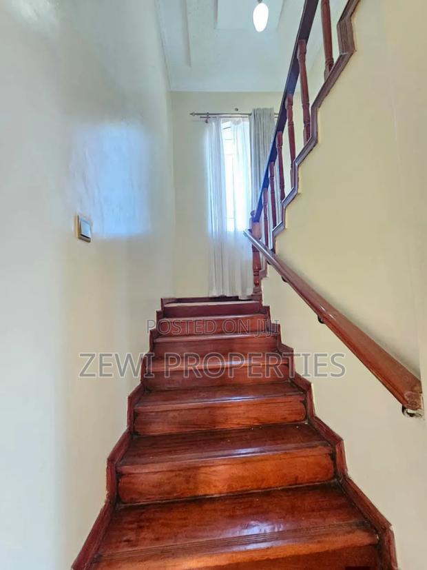 5bdrm Mansion in Kibiku for sale - thumbnail 7