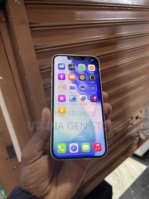 Apple iPhone 13 256 GB Pink - thumbnail 2