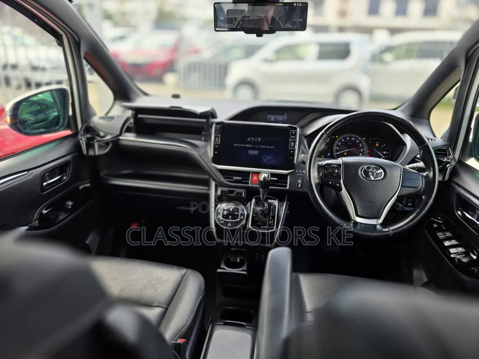 Toyota Esquire 2.0 FWD (7 seater) 2019 White