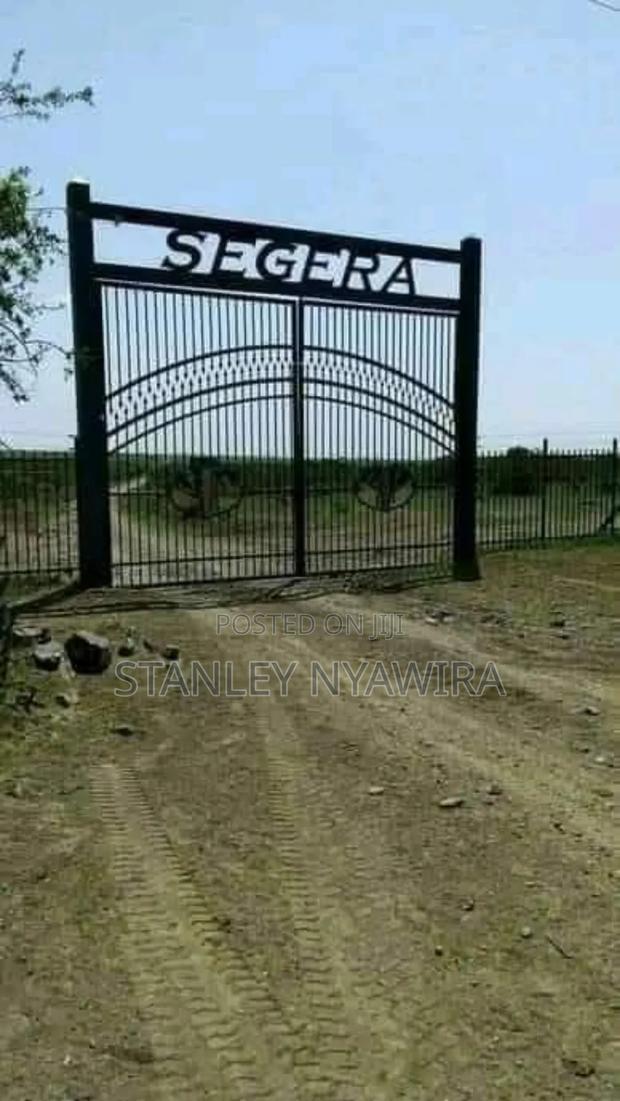 Selling 1.2.3.And 5 Acreas Nanyuki Segera - main view