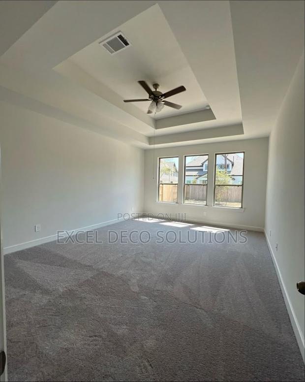 Delta Wall to Wall Carpet Long Lasting Carpet for Shop and Office