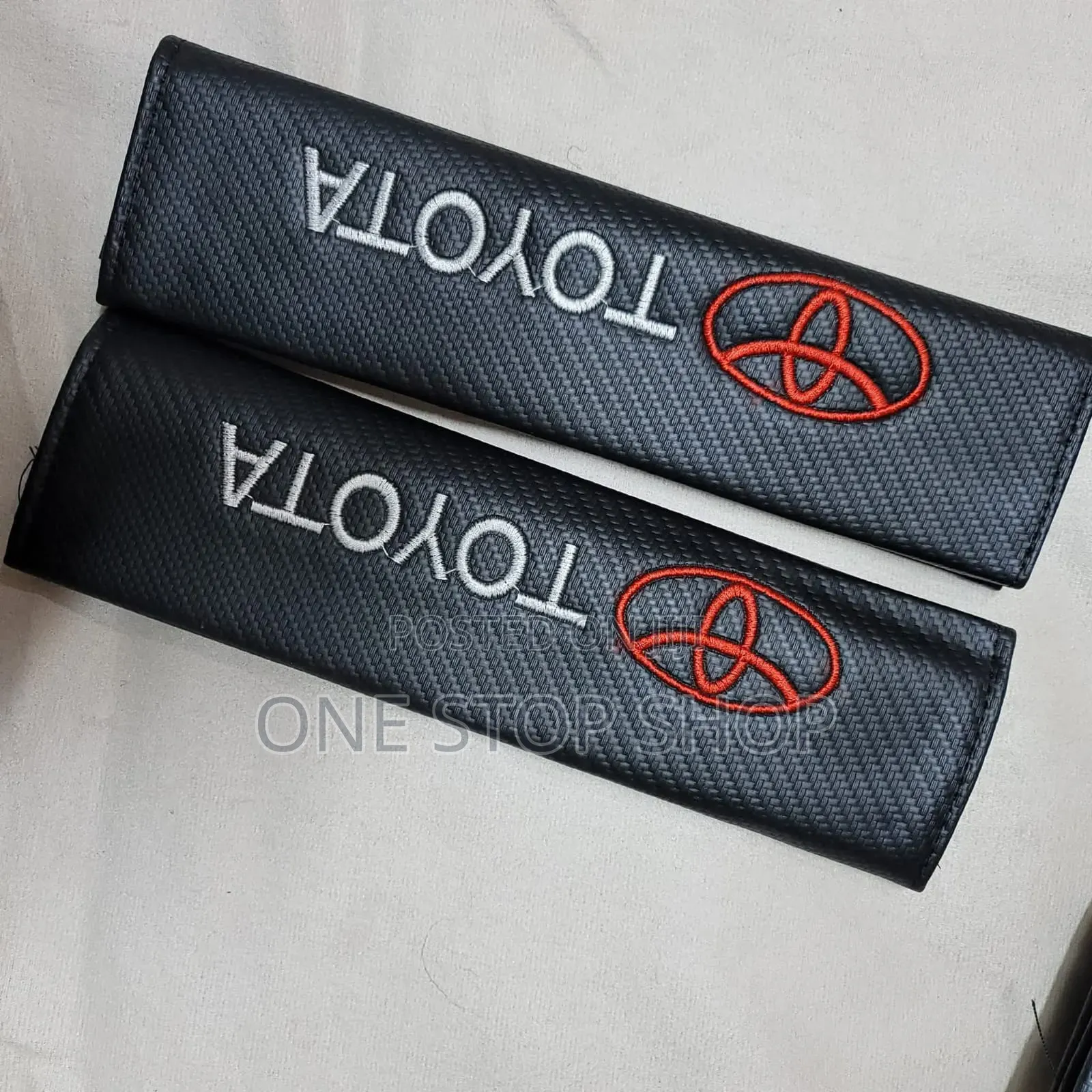 2pcs Toyota Logo Safety Belt Cover Shoulder Pad