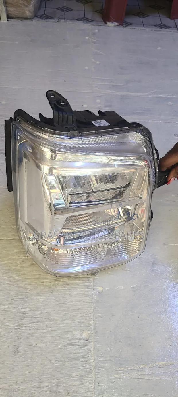 Suzuki Every Non Xenon Headlight
