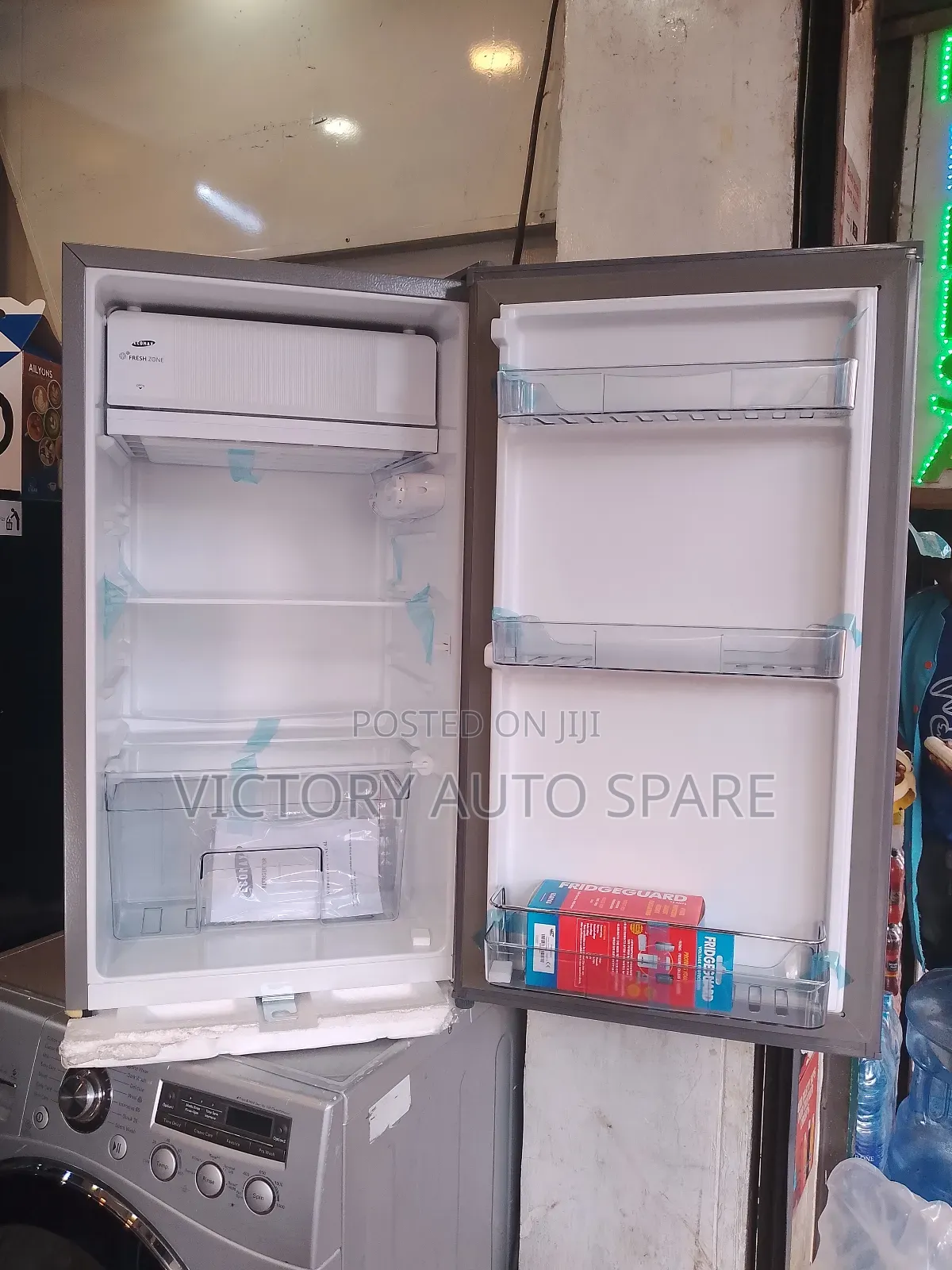 90litres Mini Fridge New