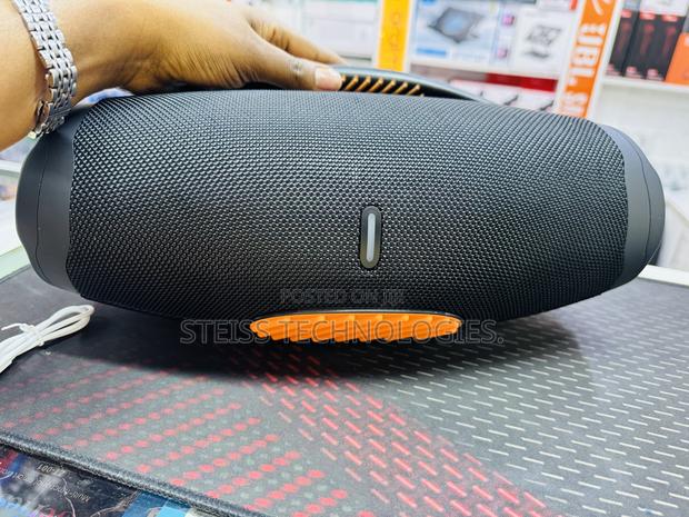 Boombox 3 Portable Speaker - thumbnail 4