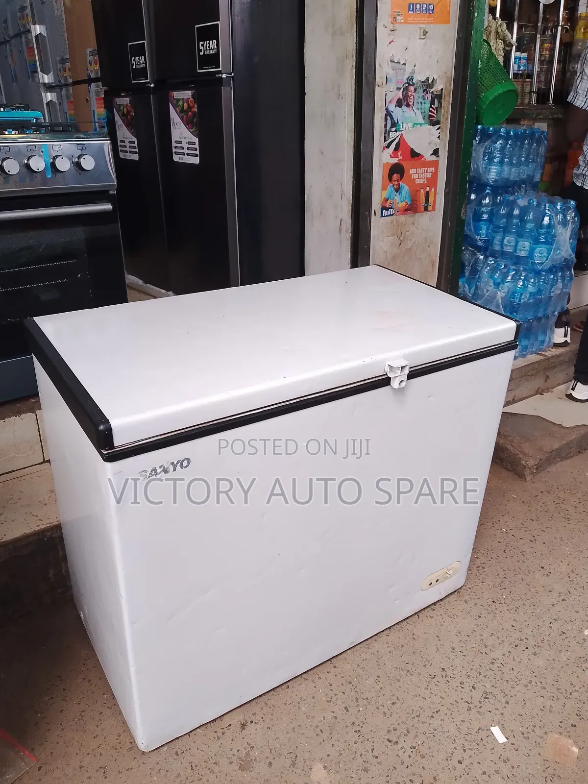 Sanyo Clean Deep Freezer