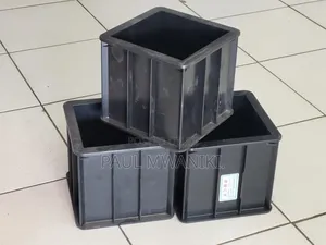 Quality Plastic Cube Moulds