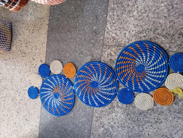 Handwoven Sisal Wall Basket Set - thumbnail 3