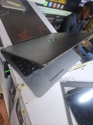 Laptop HP 14-dq2031tg 4GB Intel Core 2 Quad HDD 160GB