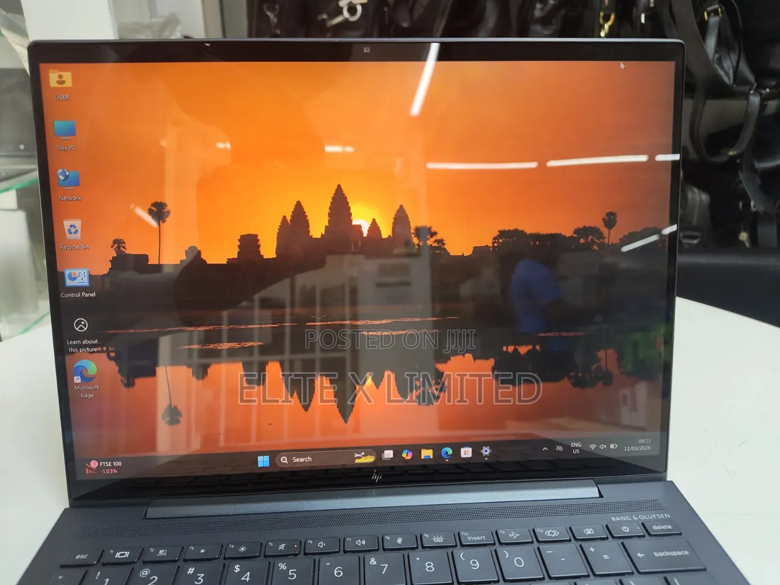 Laptop HP Dragonfly G3 32GB Intel Core i7 SSD 512GB