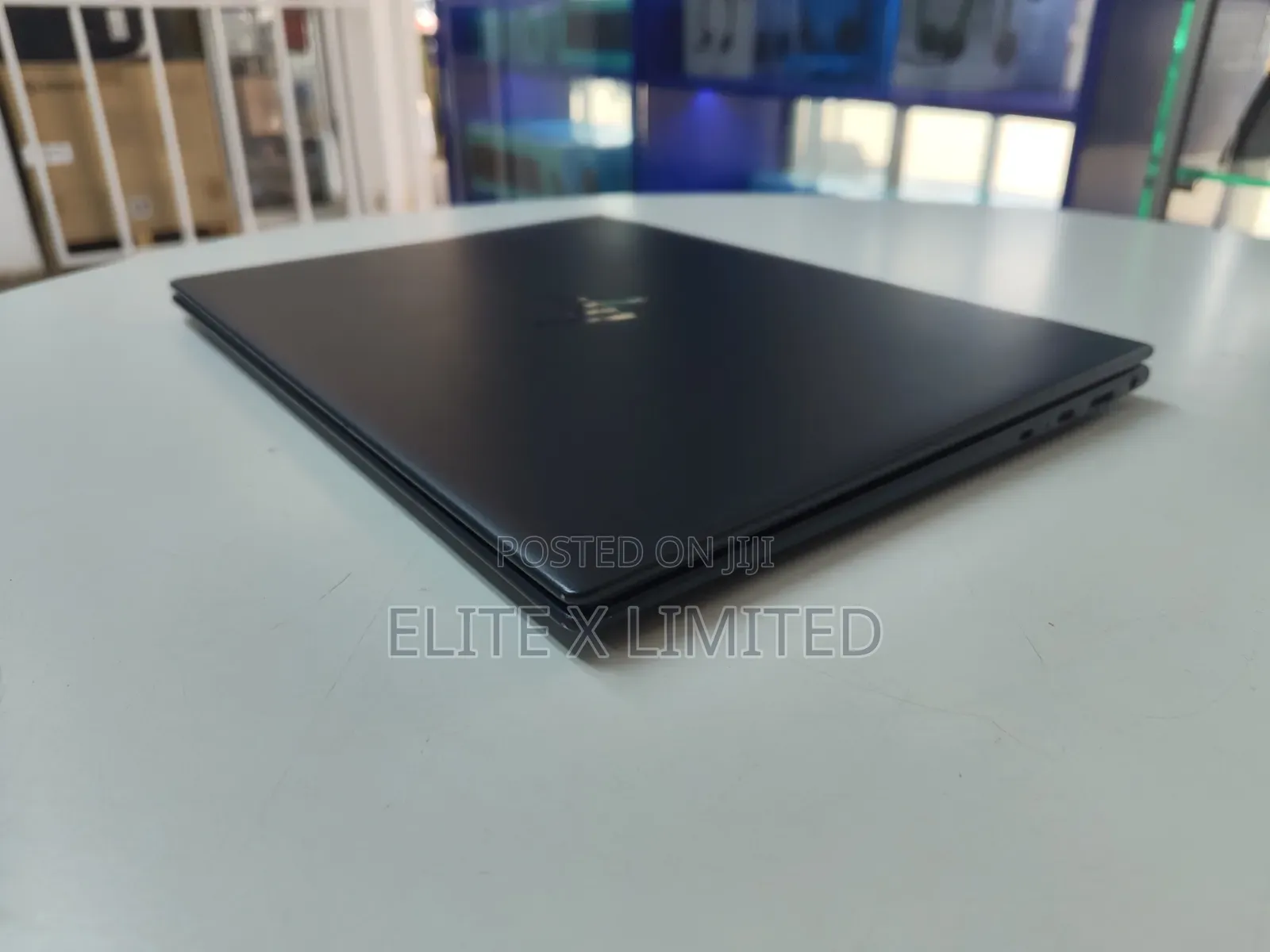 Laptop HP Dragonfly G3 32GB Intel Core i7 SSD 512GB