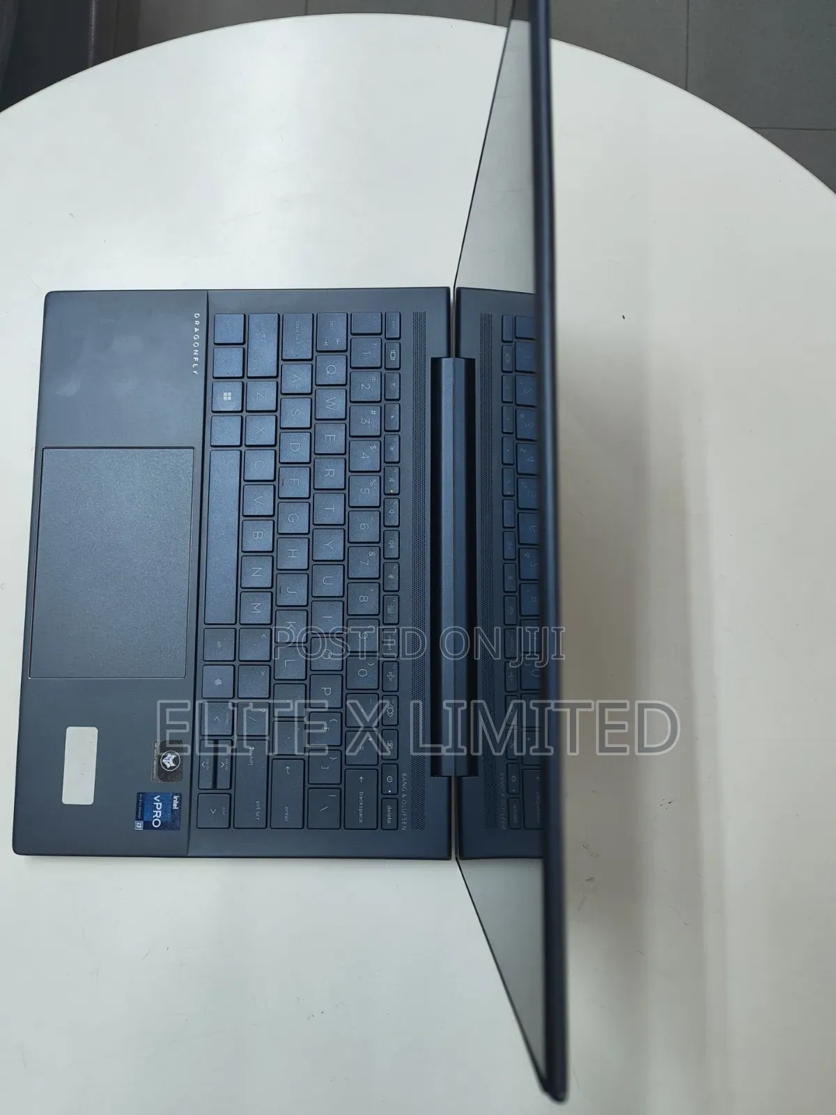 Laptop HP Dragonfly G3 32GB Intel Core i7 SSD 512GB