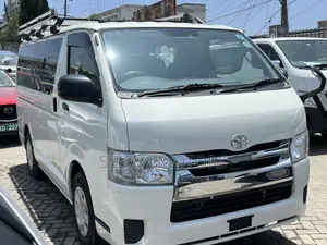 Toyota Regius 2019 Beige