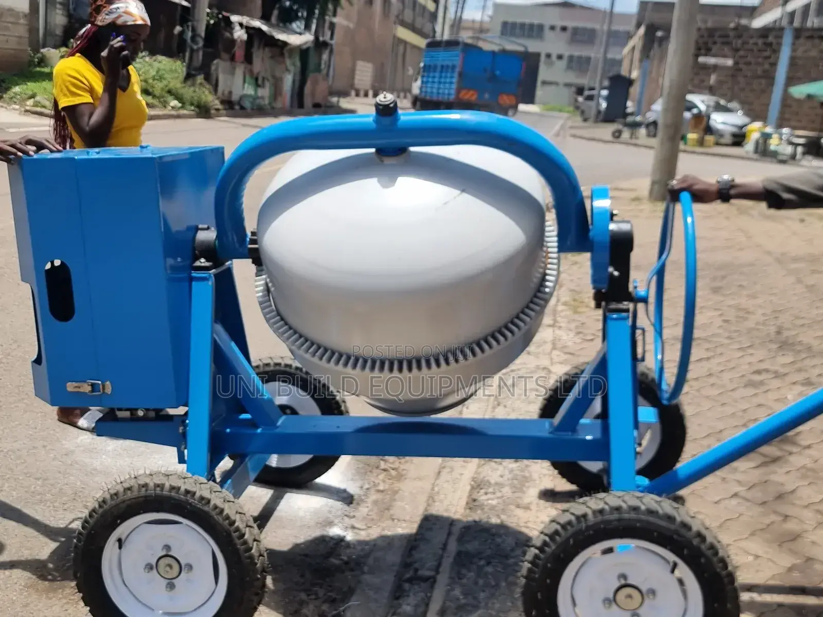 Aico Japanise 400 LRT Concrete Mixer Air Cooled