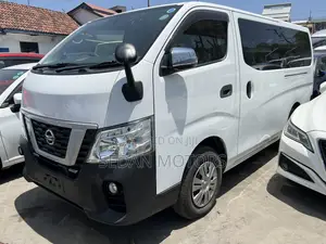 Nissan Caravan (Urvan) 2019 White