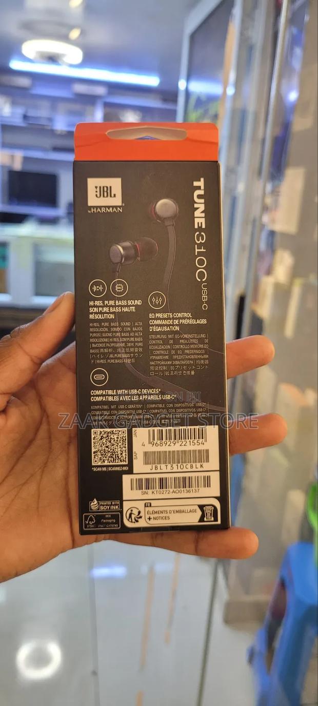 JBL Tune 310 Earphones With Hi-Res Audio - thumbnail 2