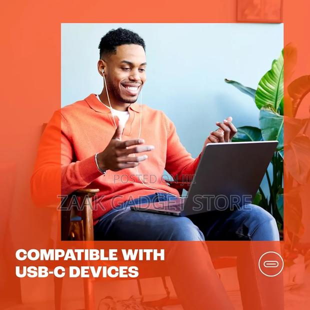 JBL Tune 310 Earphones With Hi-Res Audio - thumbnail 10