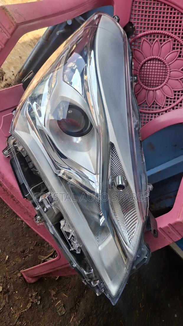 Toyota Vitz Headlight 2017/2018/2019 - thumbnail 6