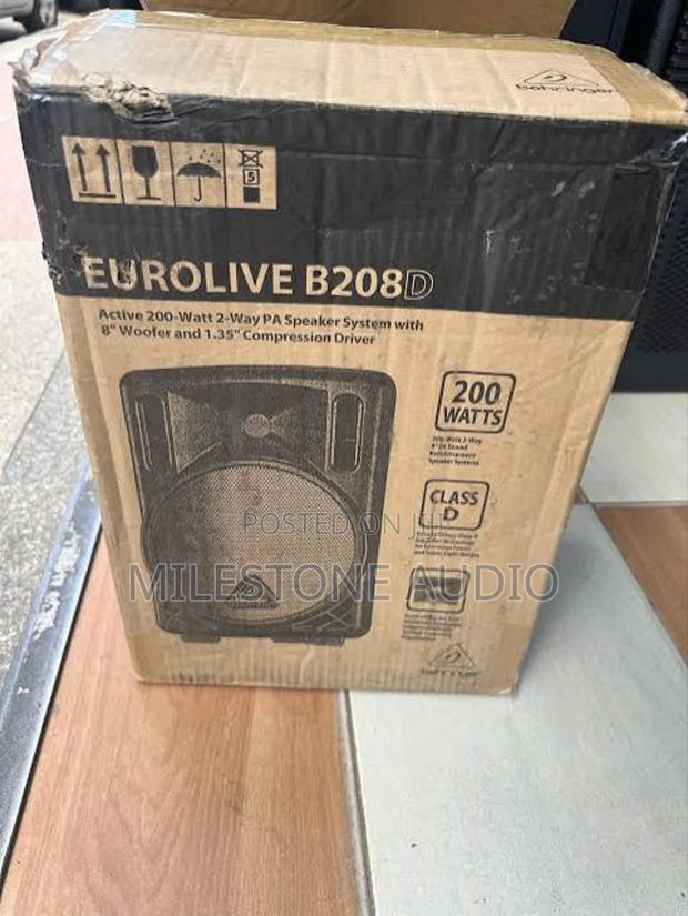 Behringer Eurolive B208d 200w 8'' Speaker - main view