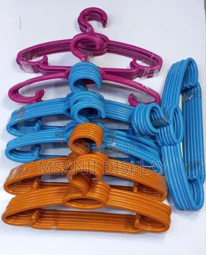 Heavy Duty Plastic Hangers