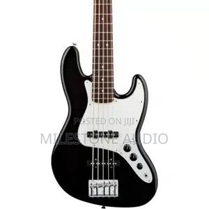 Fender 4 String Jazz Bass Guitar - thumbnail 2
