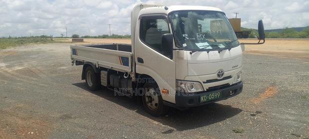 Toyota Dyna 2019 - thumbnail 3
