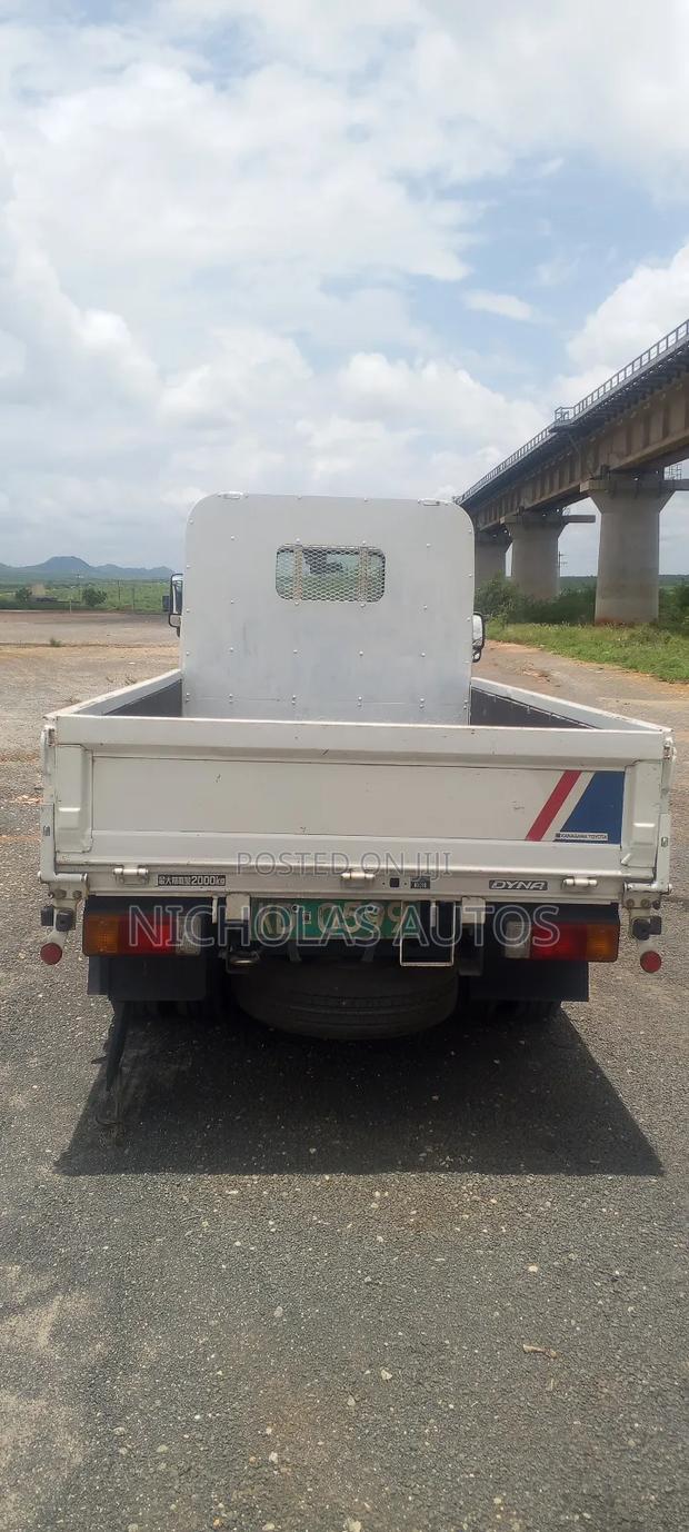 Toyota Dyna 2019 - thumbnail 7