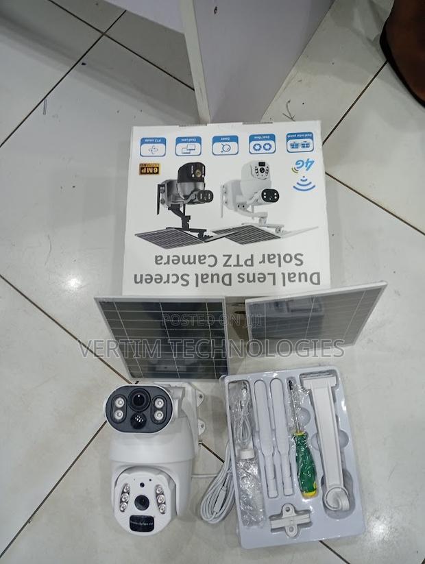 Ubox 6mp 12x Zoom Solar PTZ Camera Dual Lens Dual Screen