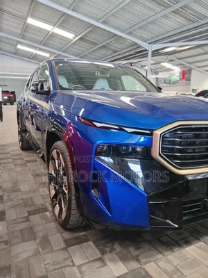 BMW XM Base AWD 2023 Blue