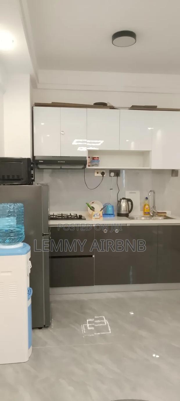 Furnished 1bdrm Airbnb in Adams Arcades, Woodley Estate for Rent - thumbnail 8