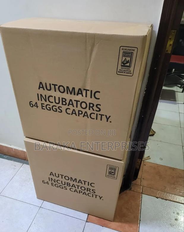 64 Egg Incubators - main view