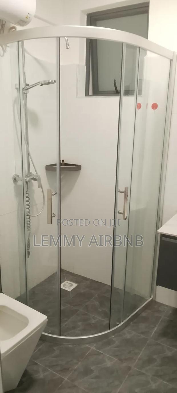 Furnished 1bdrm Airbnb in Adams Arcades, Woodley Estate for Rent - thumbnail 13
