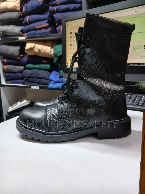 High Impact Workplaces Boot Askari - main view