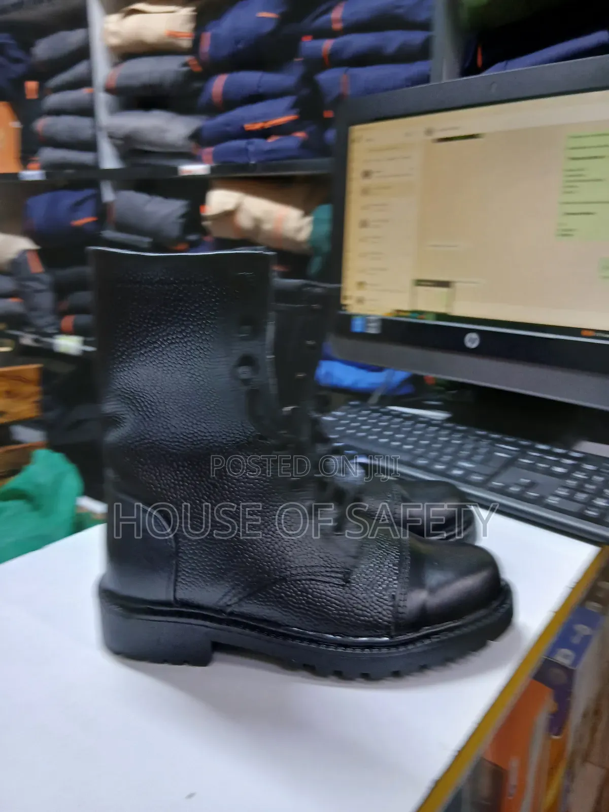 High Impact Workplaces Boot Askari