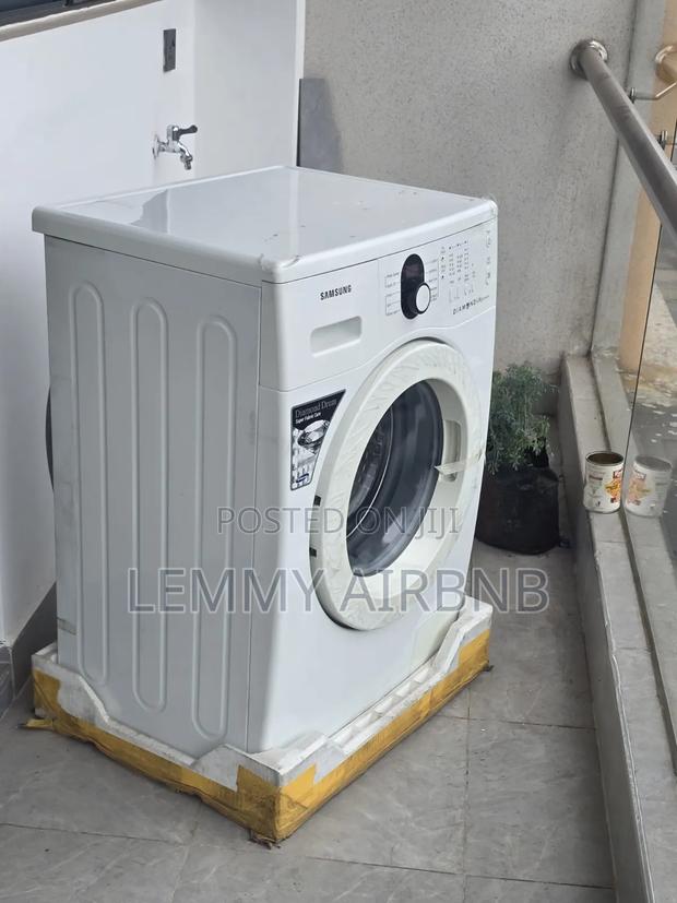 Furnished 1bdrm Airbnb in Adams Arcades, Woodley Estate for Rent - thumbnail 18