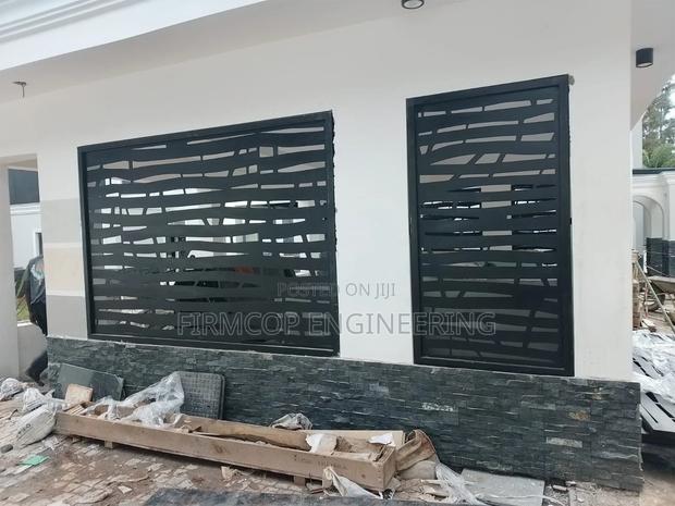 Custom CNC Privacy Screens - main view