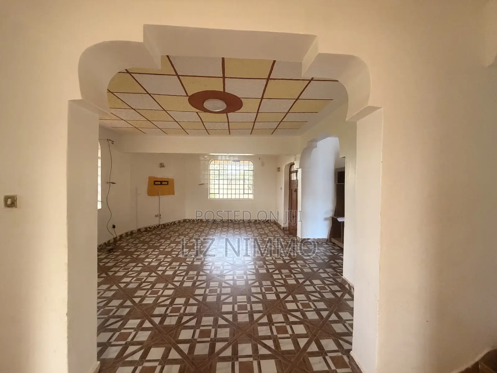 7bdrm Mansion in Kimbo for rent