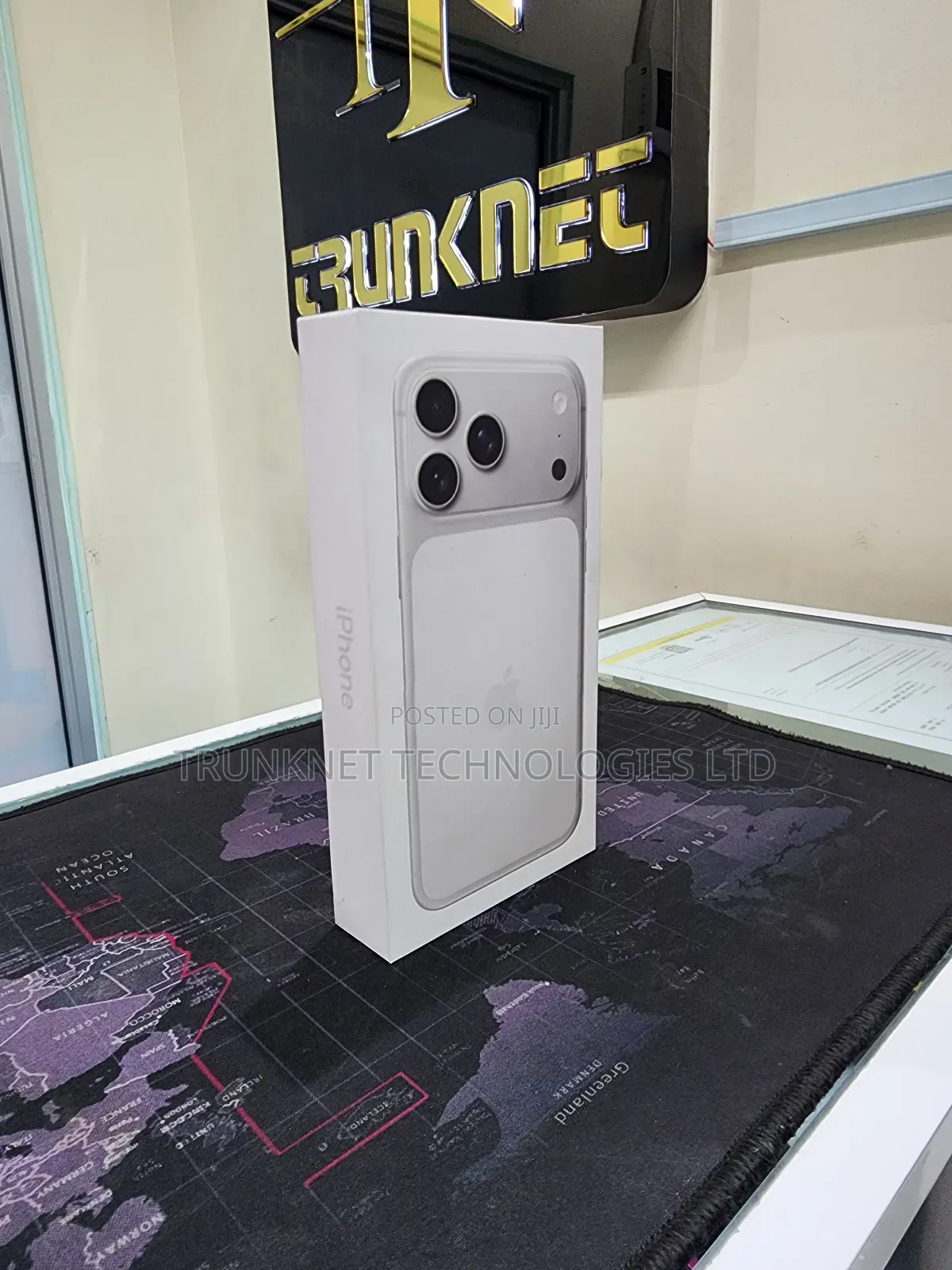New Apple iPhone 17 Pro Max 256 GB Silver