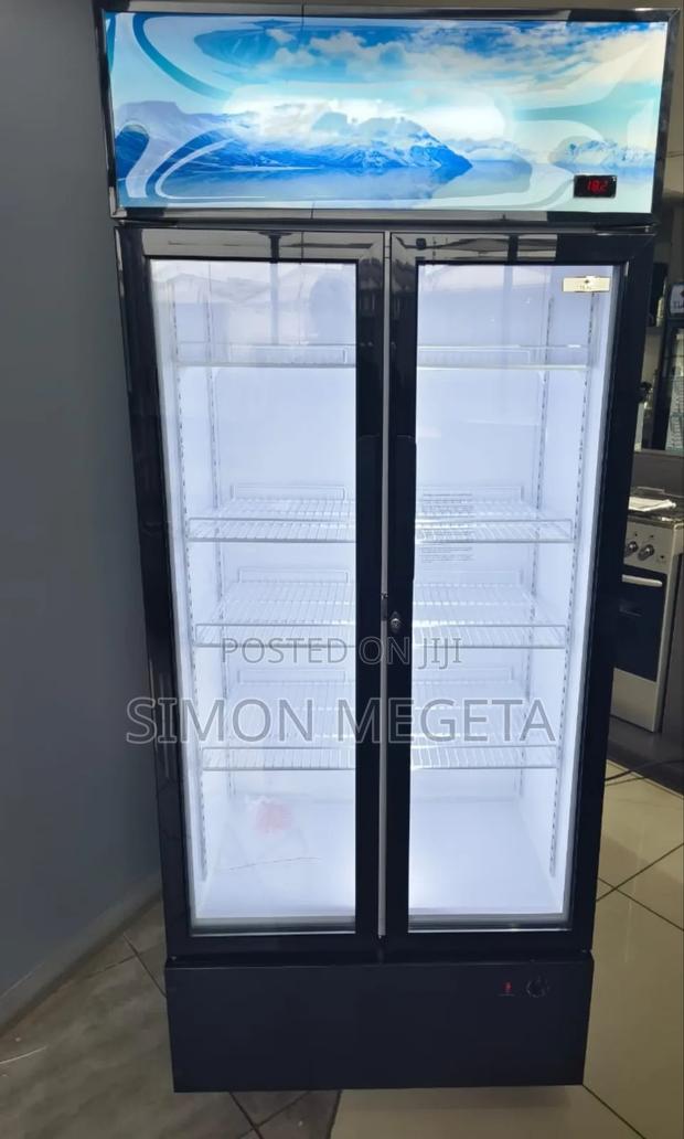 568 Litres Tlac Double Door Side by Side Showcase 
 Chiller