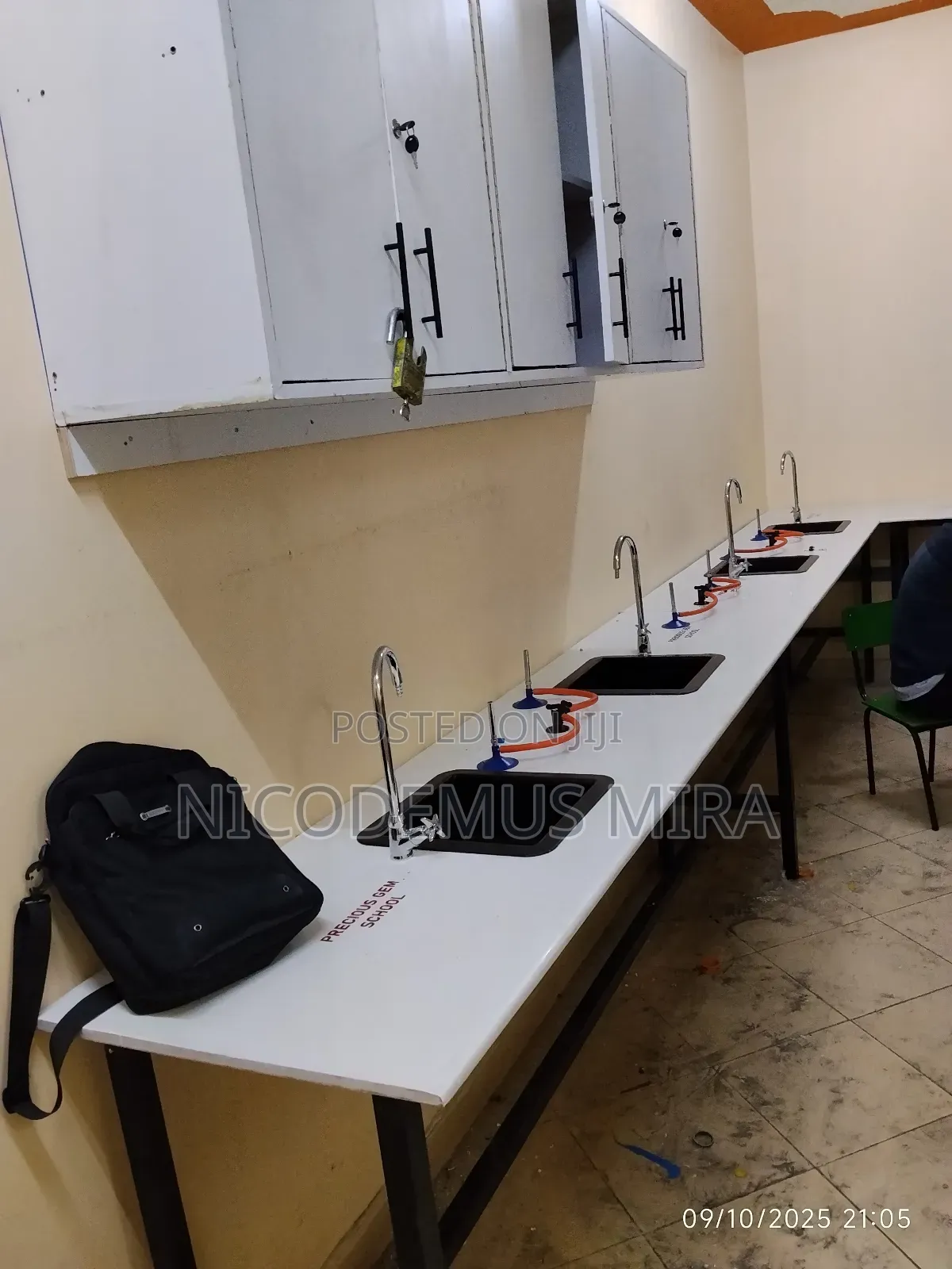 Laboratory Gas Installation Repair Technician