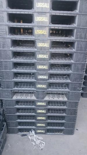 Logisallplastic Pallets