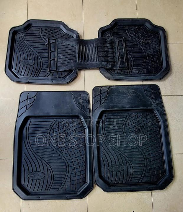 5pc Black Plain Car Carpet Floor Mats
