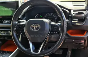 Toyota RAV4 2020 Red